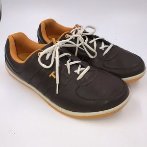 True Linkswear Lace Up Sneakers